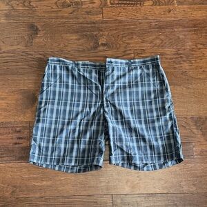 Champions Tour Dry Golf Shorts Men’s Size 44 Plaid Performance NWT